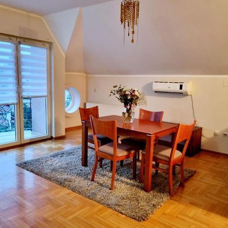 Apartman Branko Kruševac Exteriör bild
