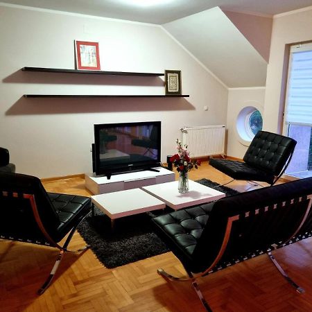 Apartman Branko Kruševac Exteriör bild